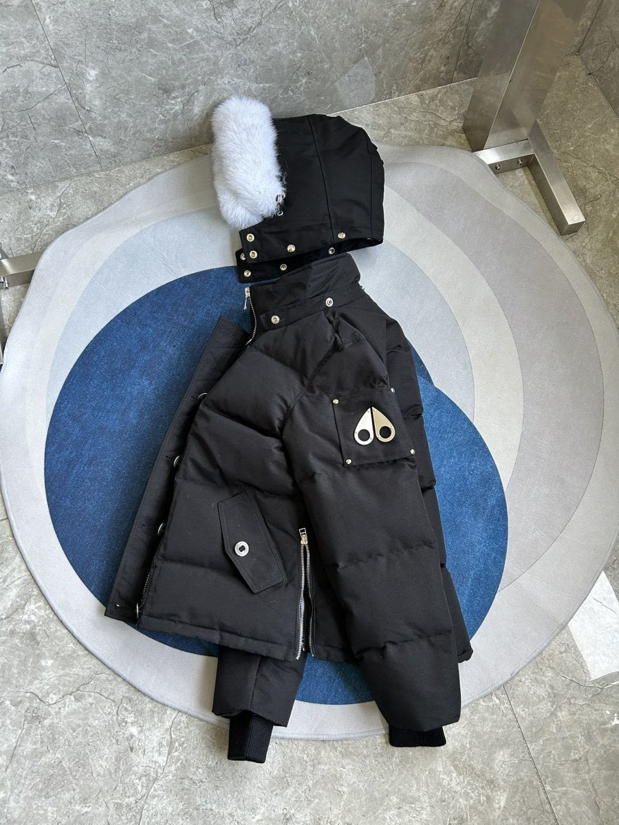 doudoune à capuche en fourrure