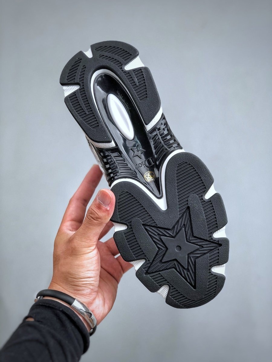 Baskets inspirées du chronographe