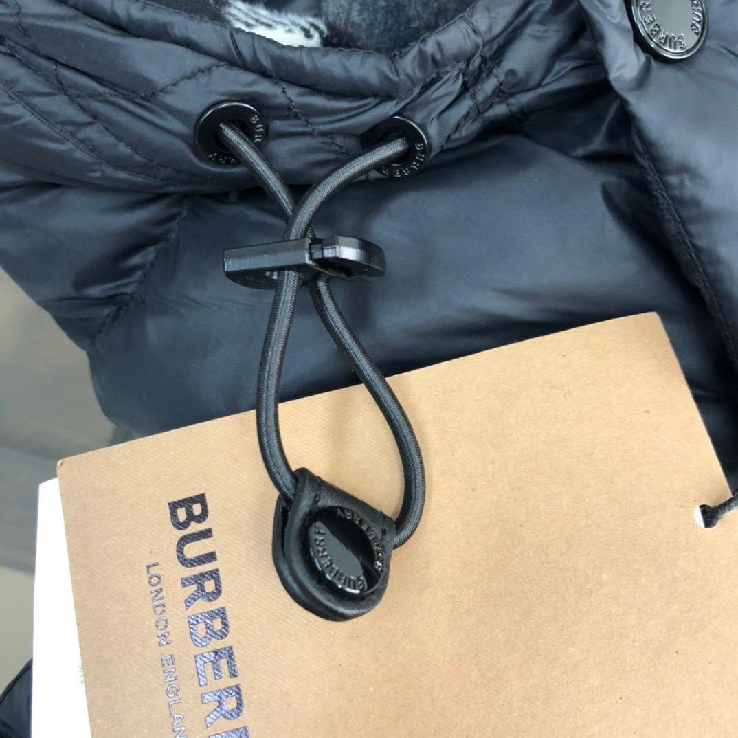 Détacher la doudoune d'oie