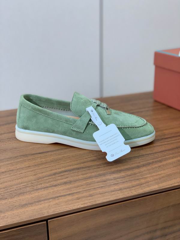 Mocassins en daim vert pistache