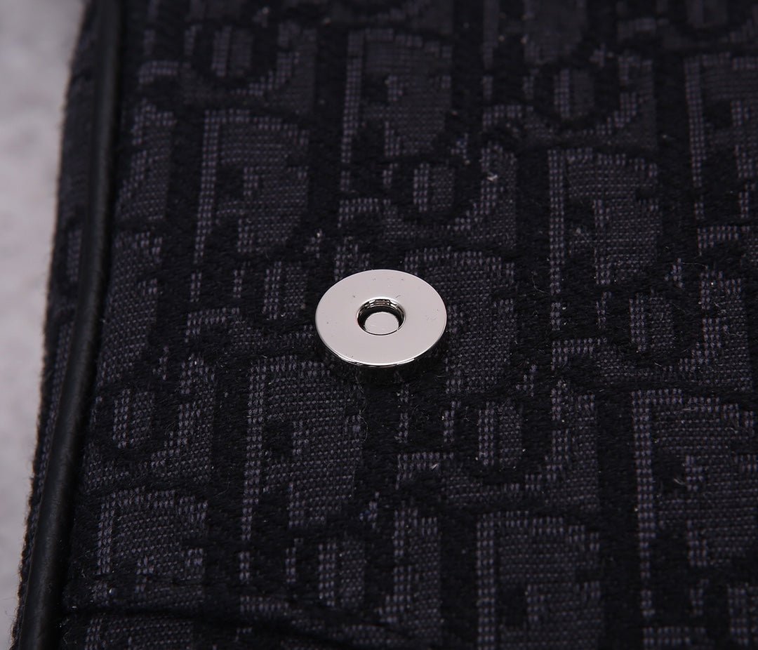 Saddle Crossbody Bag