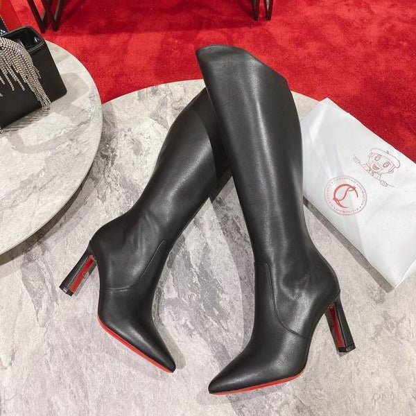 Bottes hautes en cuir noir pour femmes