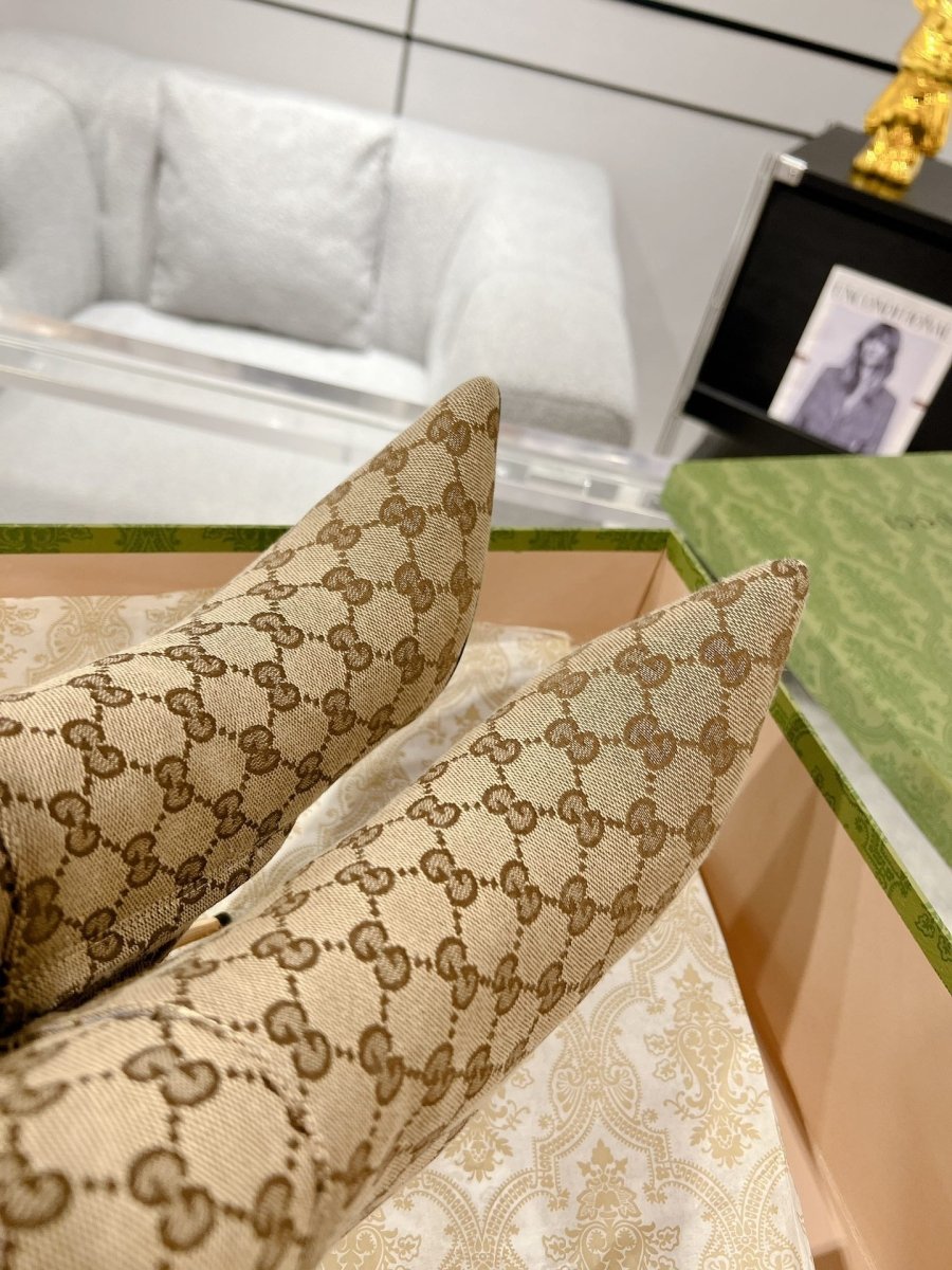 Bottes à talons hauts pour femmes