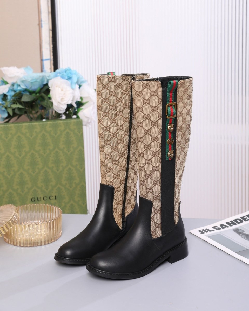 Bottes en cuir pour femmes