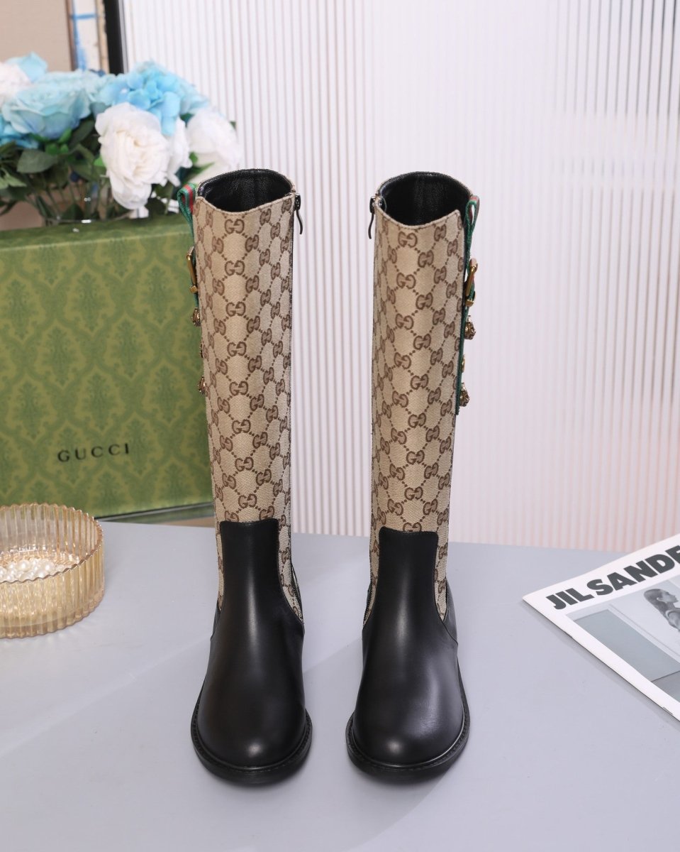 Bottes en cuir pour femmes