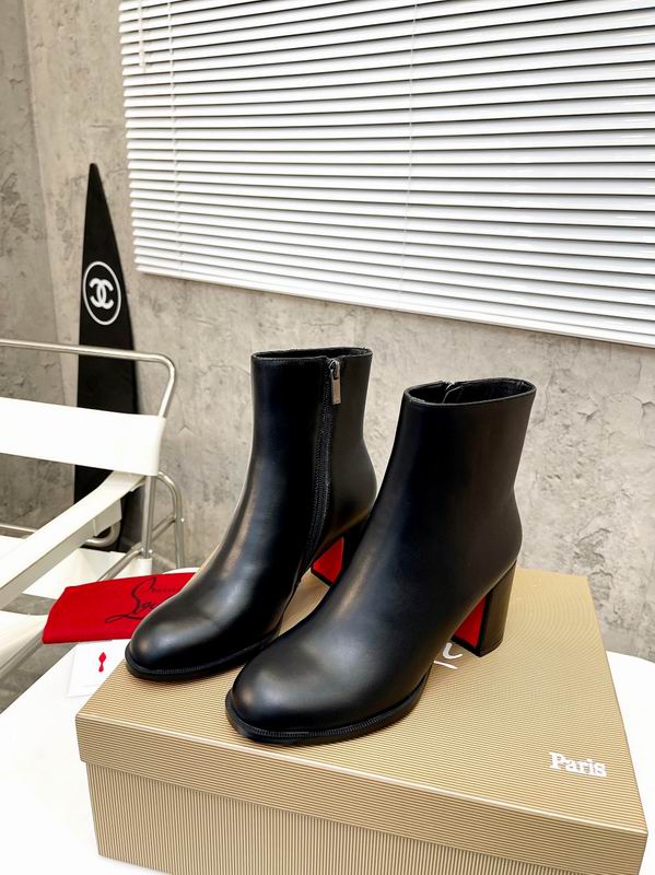 Bottines à talon bloc et semelle rouge pour femmes