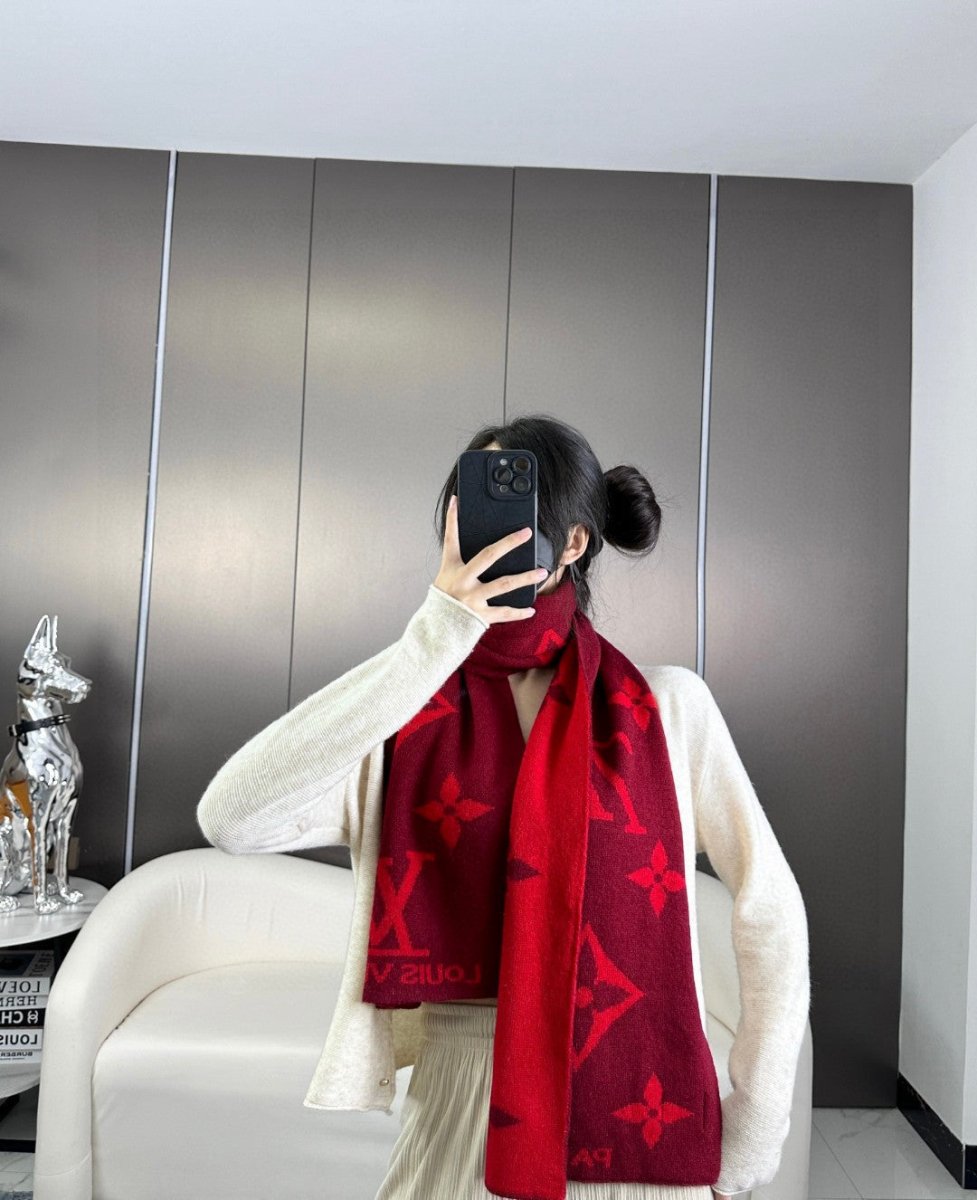 Woven Cashmere Scarf